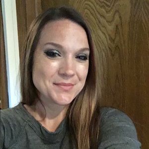 Meet your Posher, Lindsey